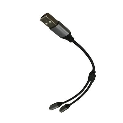 Arnês de fio eletrônico OEM Um USB para dois Adaptador Jack de fones de ouvido de 3,5 mm